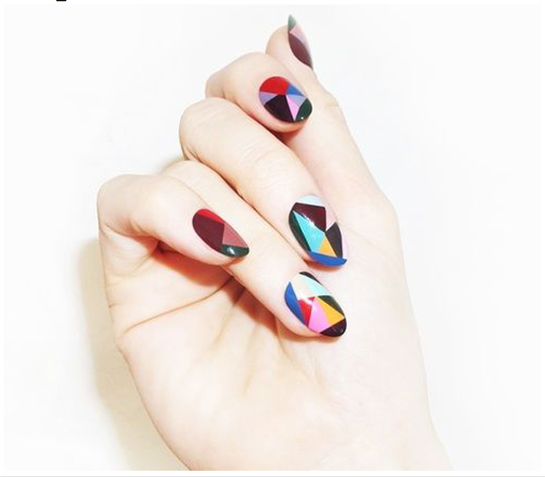 PINSPIRATION: 15x geometrische nail art