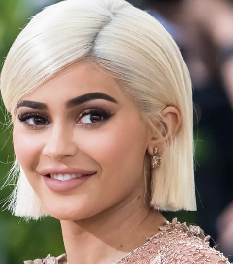 Zoveel verdient Kylie Jenner met haar make-uplijn