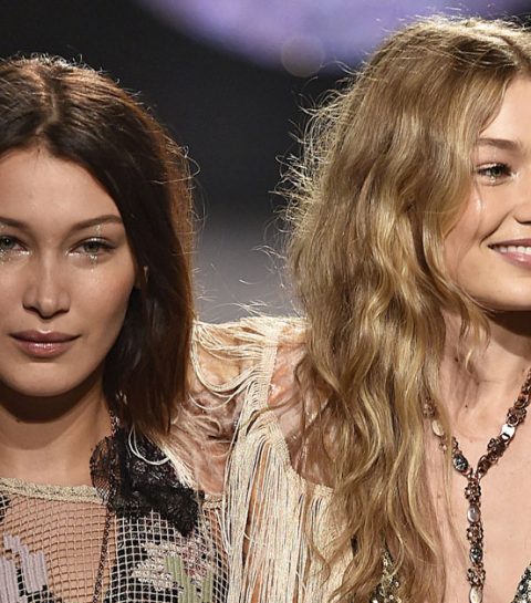 Bella en Gigi Hadid hebben nu al de schattigste fashion week blooper op hun naam staan