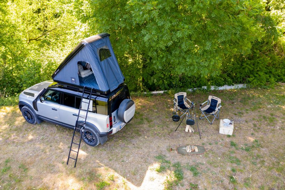 Land-Rover-Defender_Camping_solo-(15)