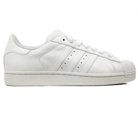 zoom blanche femme