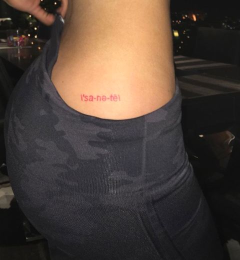 Kylie Jenner dévoile son nouveau tattoo