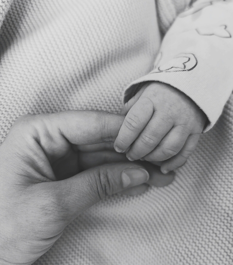 Revenir au boulot après bébé : les conseils d’une psychologue pour une reprise sereine