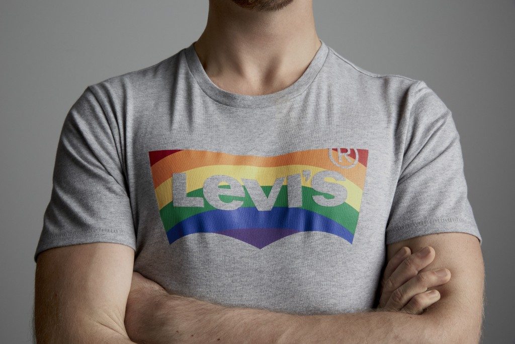 Levi's lance une collection "Pride" pour soutenir les LGBT ELLE.be