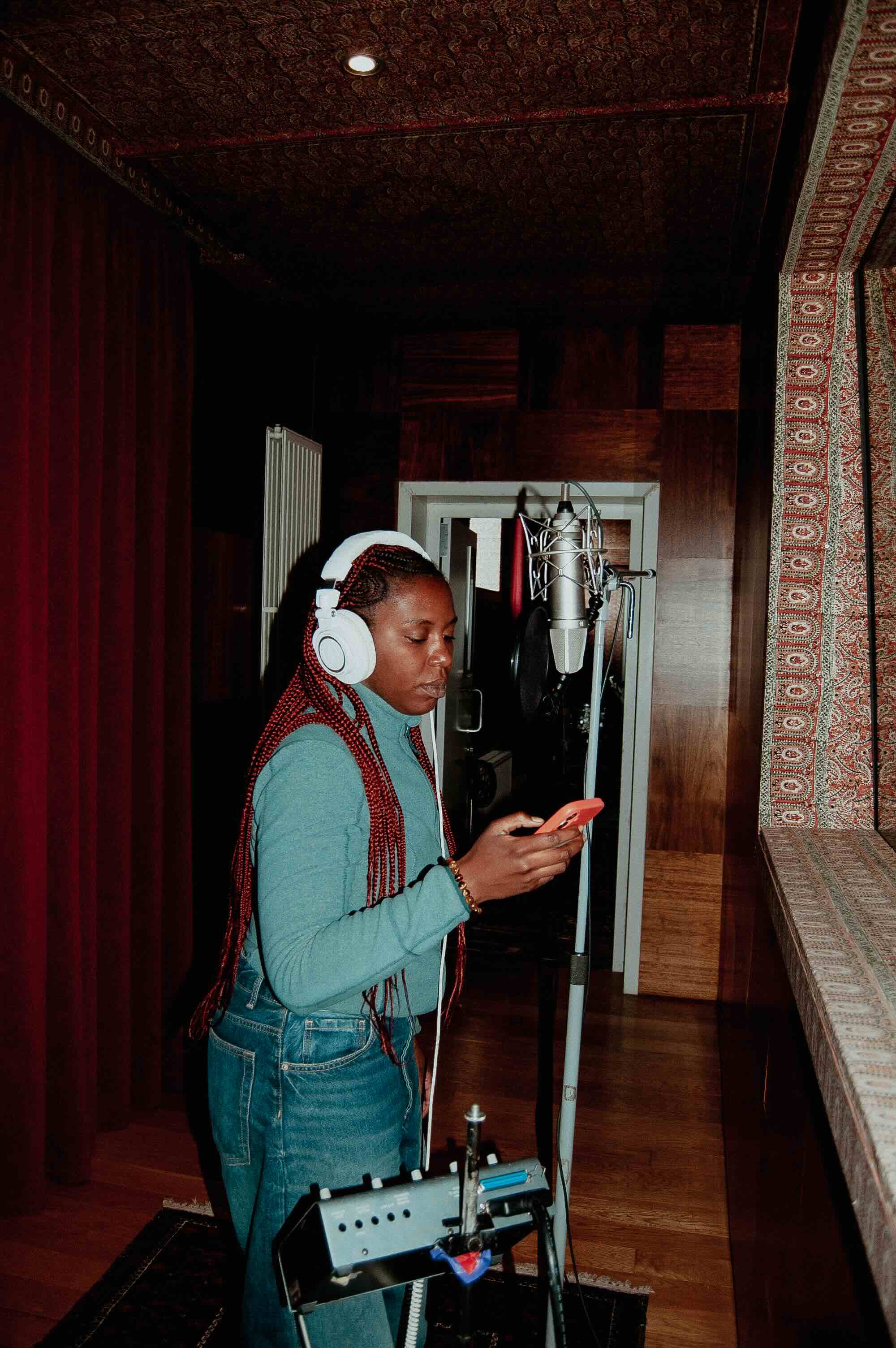 CAMILLE YEMBE x BASE