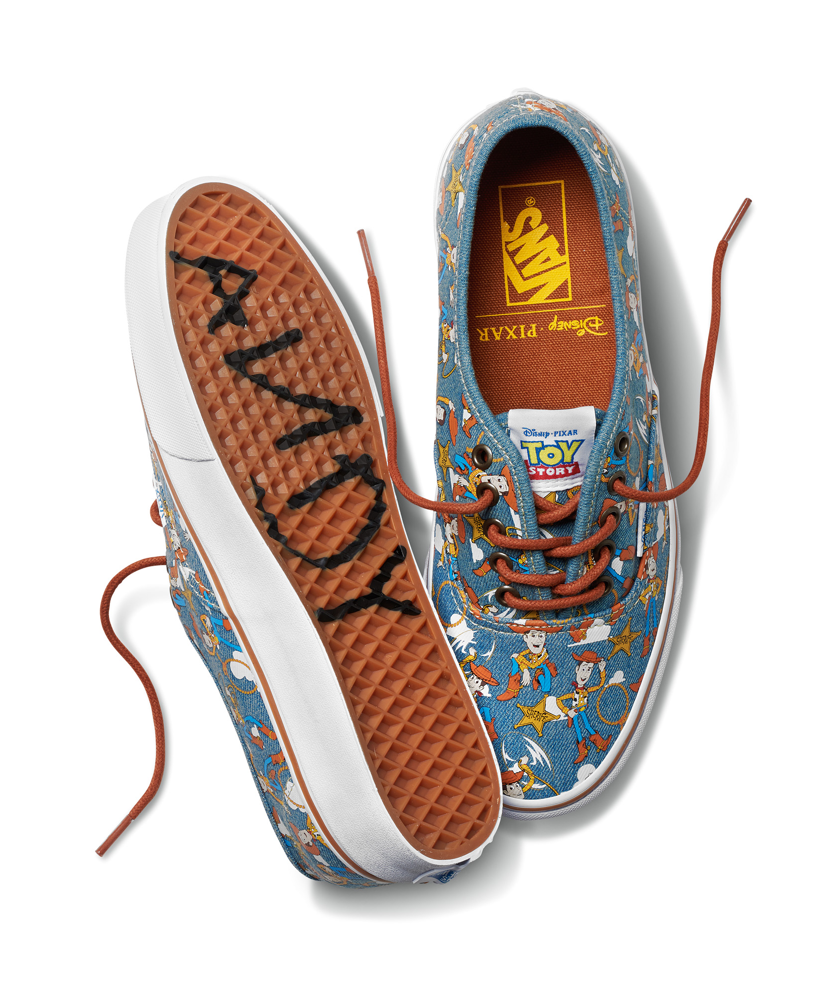 baskets vans toy story