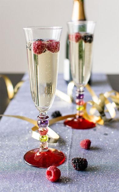 Cocktail : champagne aux fruits rouges et sirop d'orgeat 