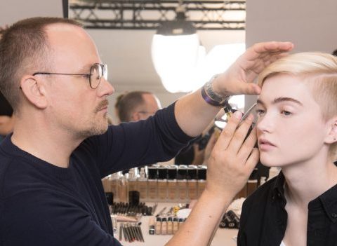 Dior Backstage : comment reproduire le make-up du défilé ?