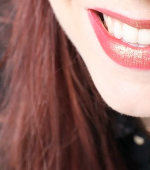 TUTO : des lèvres métalliques et extravagantes en 3 minutes (VIDEO)