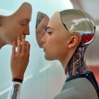 Intelligence artificielle: les femmes ont de l