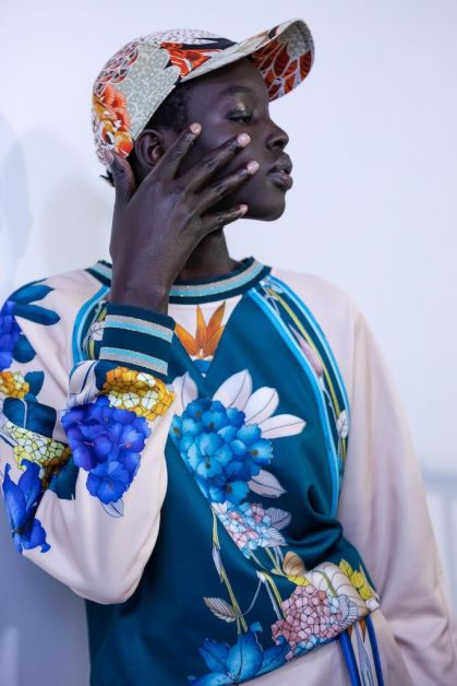 maquillage mannequin noire