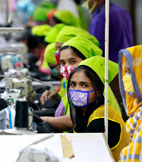 Lost Stock, l’initiative de mode solidaire qui soutient les ouvriers du textile