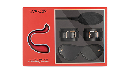 La box de Svakom avec des accessoires soft bondage et un sextoy connecté.