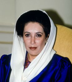 Portrait : Benazir Bhutto, la première femme à avoir dirigé une nation musulmane
