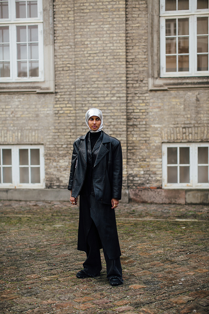 La tendance des silhouettes au style Matrix à la Fashion Week de Copenhague