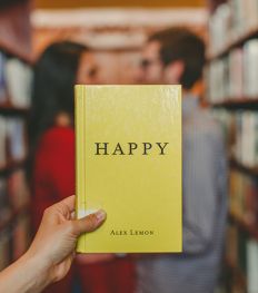 Livres de développement personnel : la clé du bonheur ?