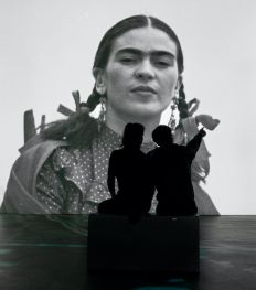 L’expo Frida Kahlo : plongée immersive dans la vie de l’icône