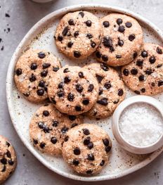 Les cookies aux pépites de chocolat sans cuisson de Cooking with Elo
