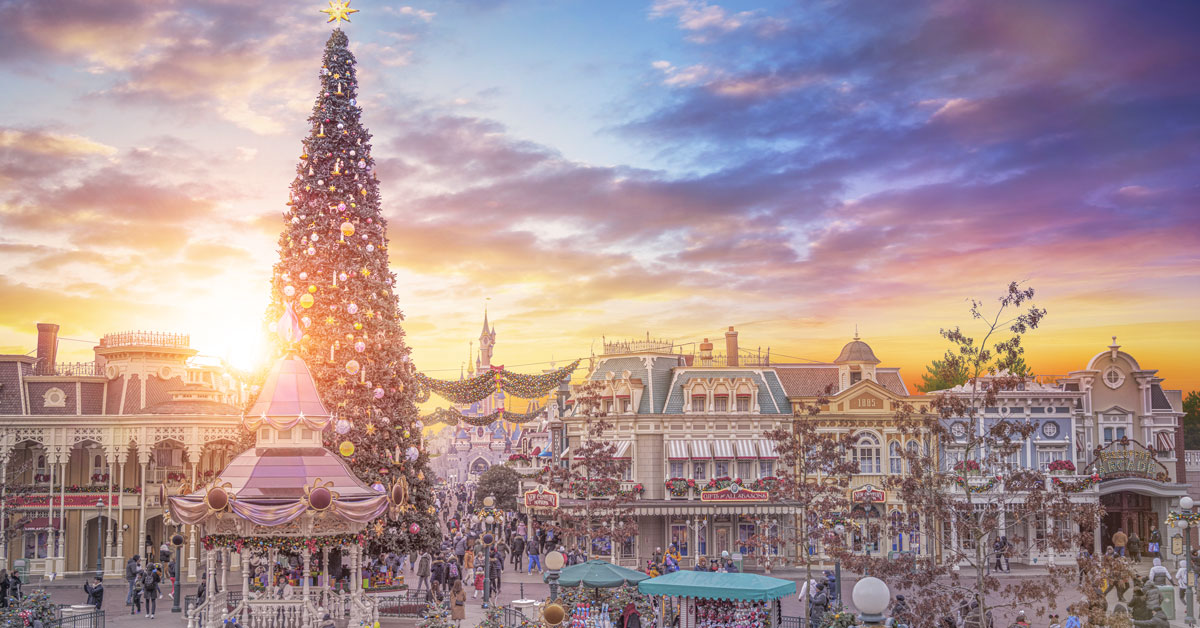 Pourquoi vous allez aimer fêter Noël à Disneyland Paris