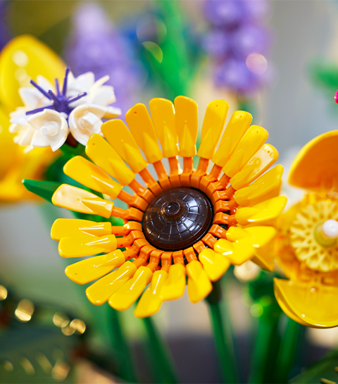 LEGO entre adultes : 5 sets de Bouquet de Fleurs sauvages à gagner