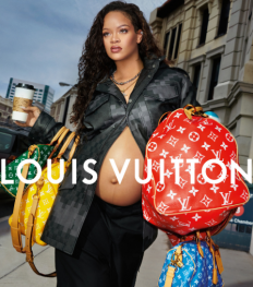 Rihanna, citadine pressée dans la première campagne Louis Vuitton de Pharrell Williams