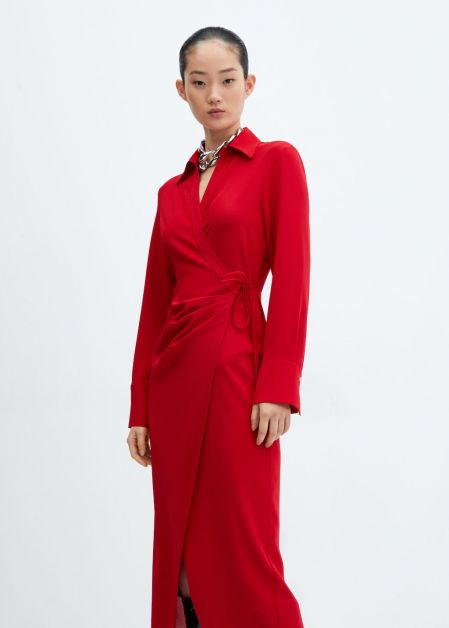 L’élégance de la robe midi rouge