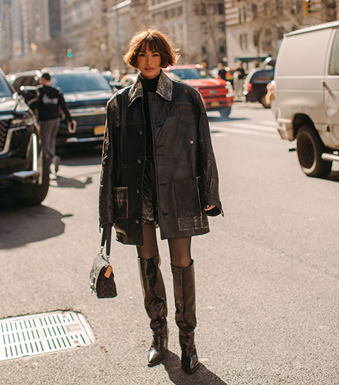 La veste en cuir : la tendance vue partout à la Fashion Week de New York