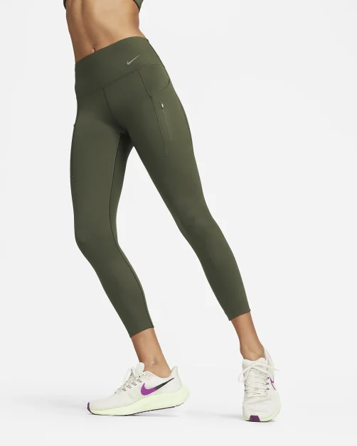 Le legging Nike Go, l’allié pour des mouvements de yoga fluides