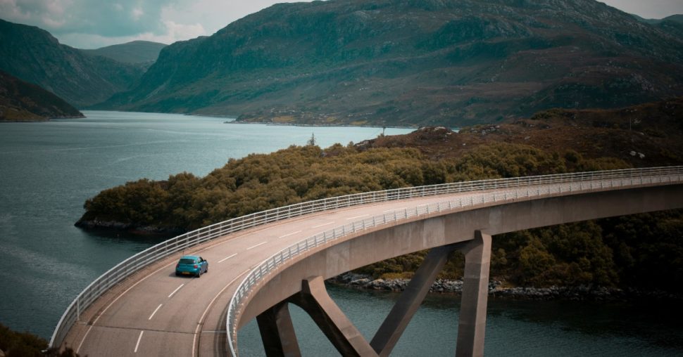 Oubliez la Route 66 : la North Coast 500 est le road trip le plus spectaculaire d’Europe