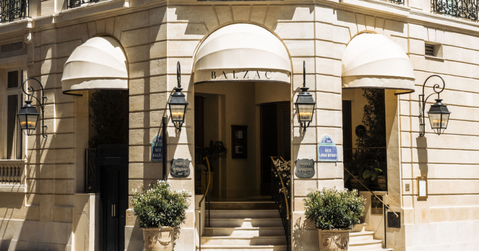 Hôtel Balzac : L’élégance parisienne dans sa version la plus confidentielle