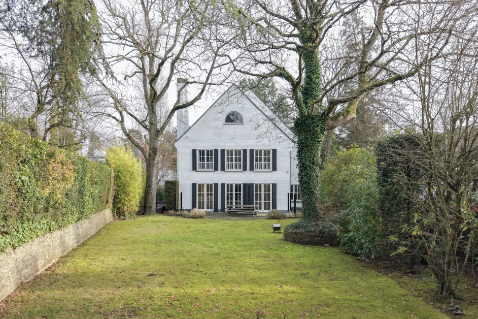 Magnifique Villa avec jardin de 750 m2670 m2 - 9 chambres - PEB E - REF 7751212