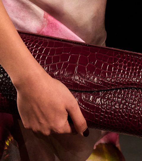 Les sacs effet croco étaient partout sur les podiums de l’automne/hiver 2026