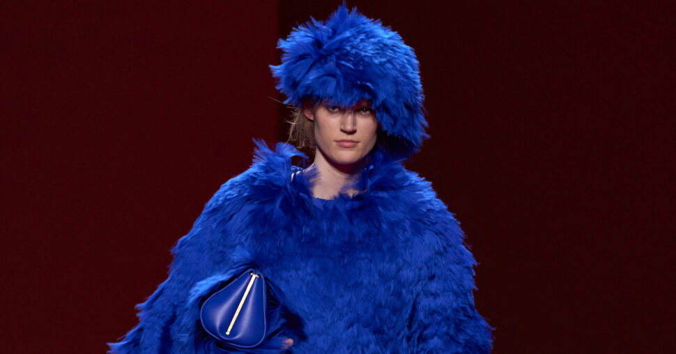Le bleu cobalt, la nouvelle grande obsession mode