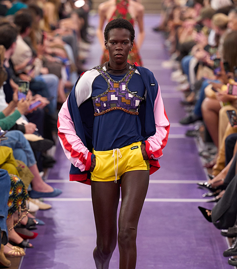 Paris Fashion Week : Miu Miu mise sur le sportswear pour le printemps-été 2027