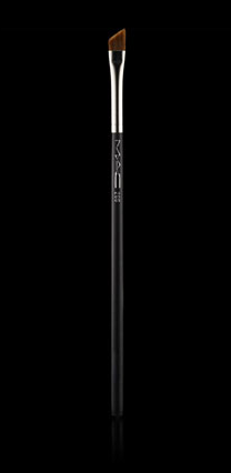 Small Angle Brush van M.A.C Cosmetics - 22,00 โฌ