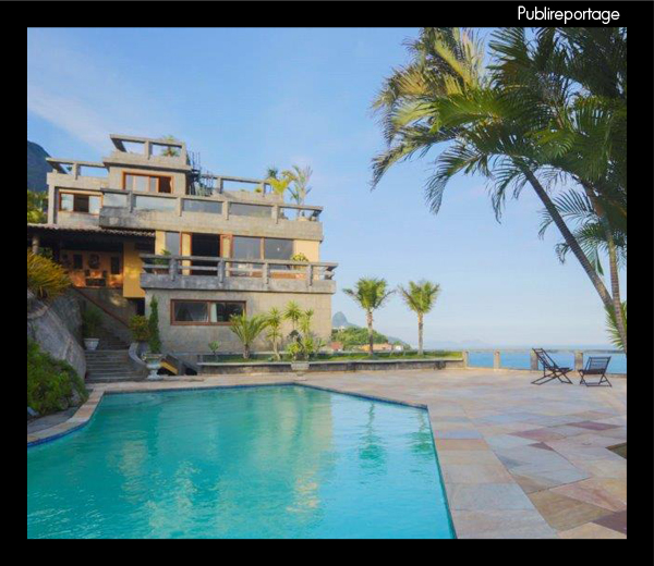 Win een vakantieweek in het Vogue Summer House in Brazilië samen met 3 vriendinnen!