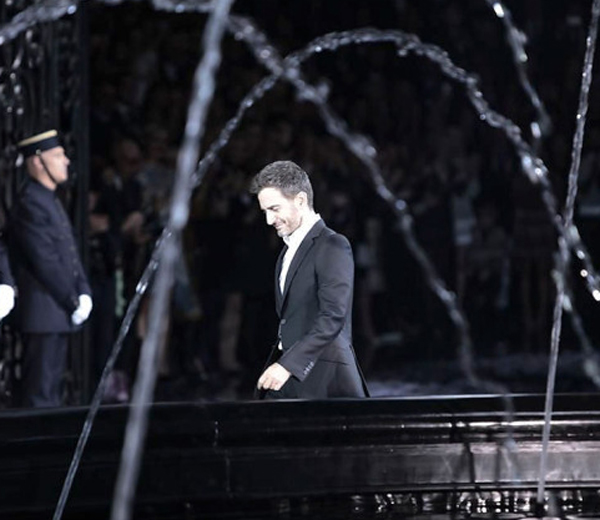 Marc Jacobs’ allerlaatste defilé voor Louis Vuitton