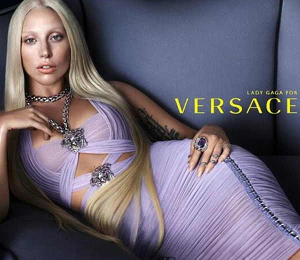BEVESTIGD. Lady Gaga is het nieuwe gezicht van Versace