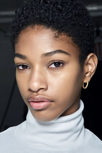 wenkbrauwpotlood microblading