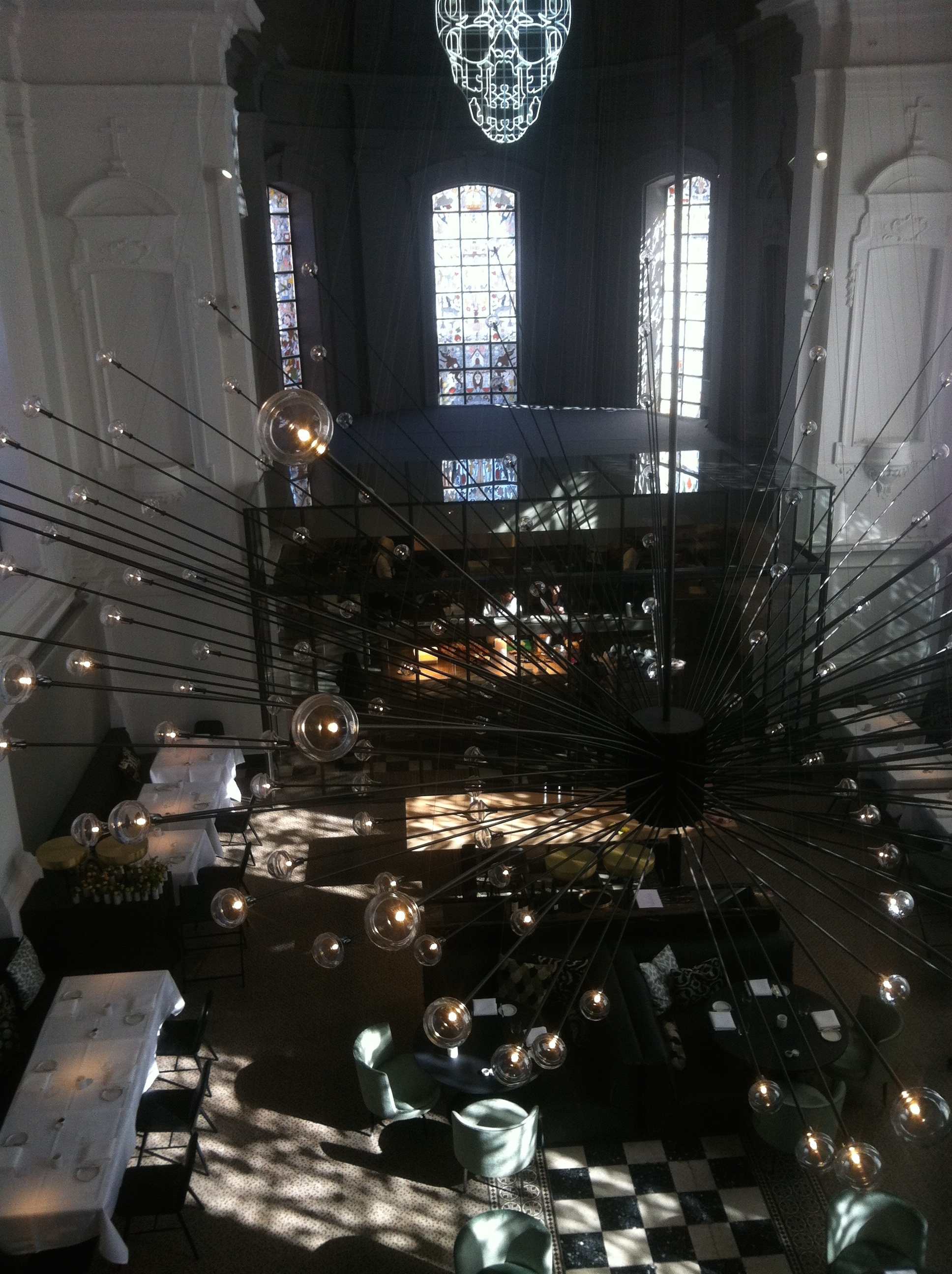 Zicht van Upper Room Bar