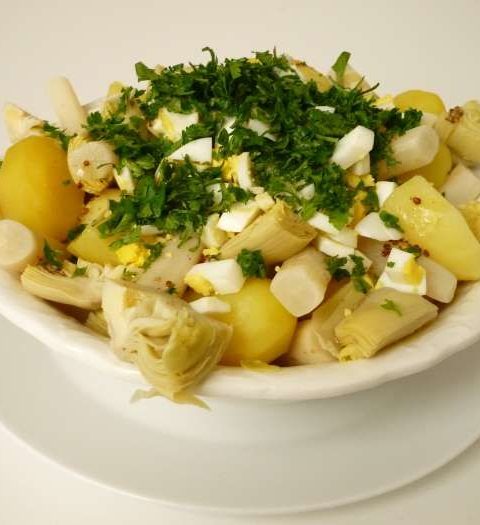 Salade van schorseneren, aardappel en artisjok