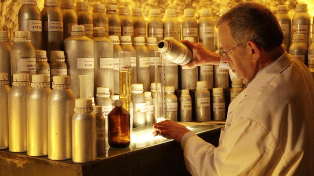 parfumerie-atelier-guy-delforge-namen(p_activity,13129)(c_0)