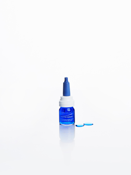 Gouttes Bleues Opticalmax (10 ml) is beschikbaar bij de apotheek aan 9,99 euro. 