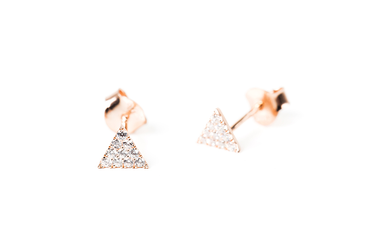 I.Ma.Gi.N. jewels, collection Summer 2015 collectie./. www.imaginjewels.com Photo : Geoffroy LIBERT - TOUS DROITS RESERVES - ALL RIGHTS RESERVED Tel : +32/477.47.61.25 - gl@produpress.be