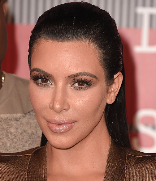 6KimKardashian