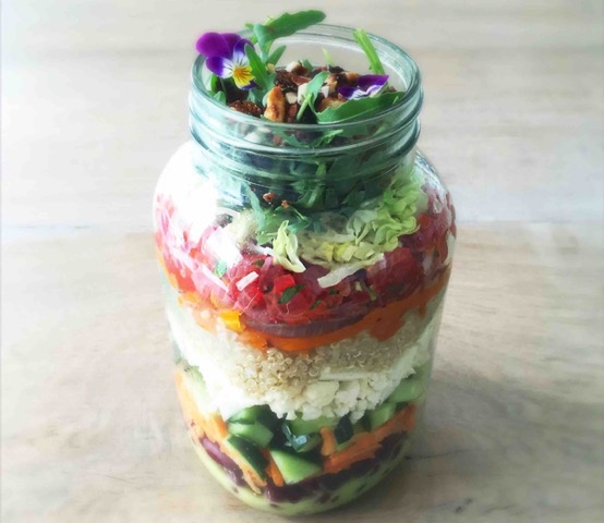 Healthy Jar Salad