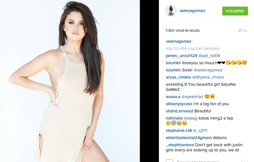 Selena gomez robe fendue