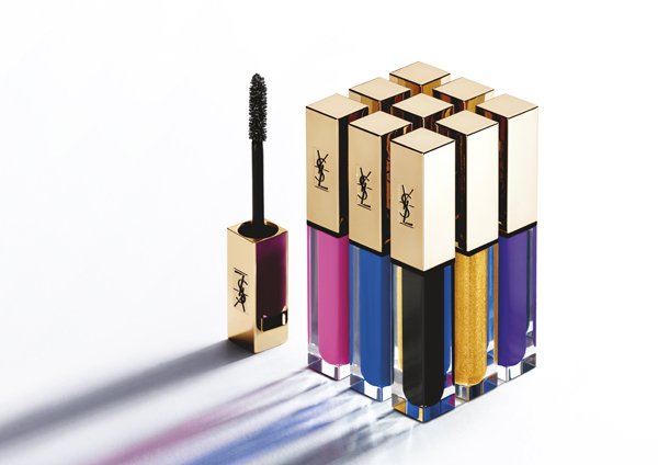 Mascara Vinyl Couture: verkrijgbaar vanaf 1 juli. 35 euro per stuk.