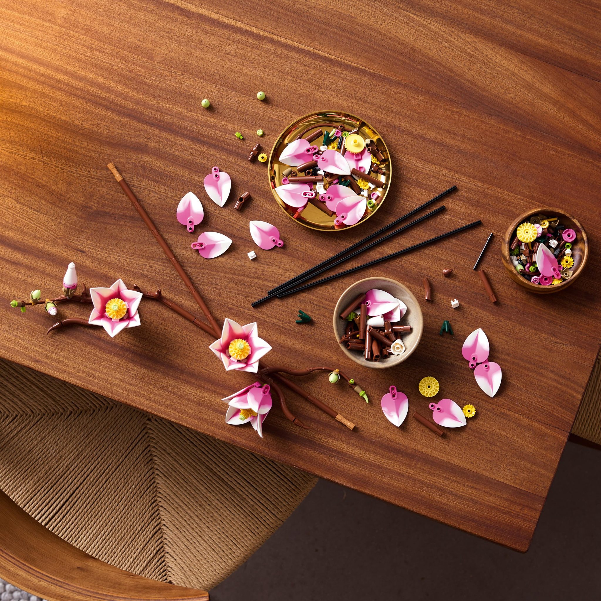 LEGO® Botanicals Magnolia