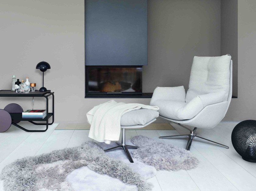 COR-CordiaLounge_Drehsessel-Hocker-Stoff-Kippmechanik